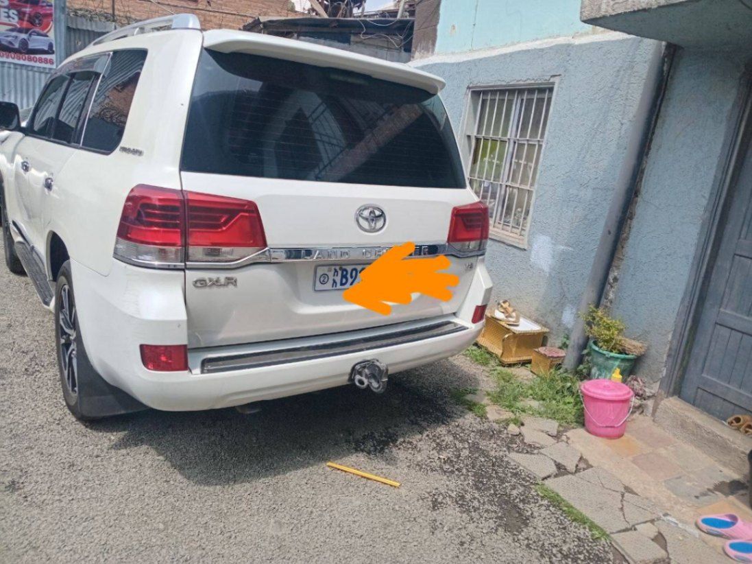 Toyota v8 manual - Image