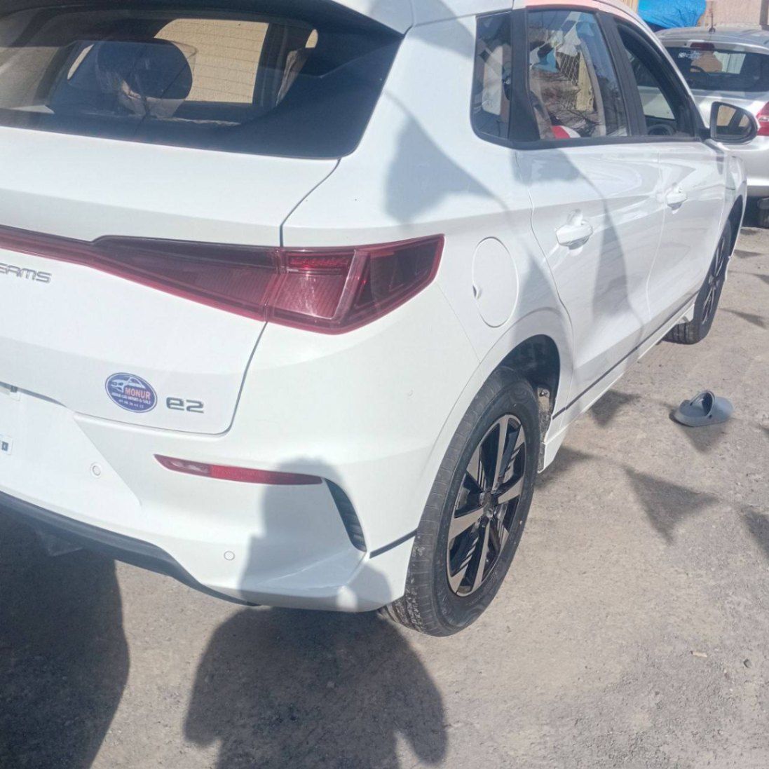 BYD E2 - Image
