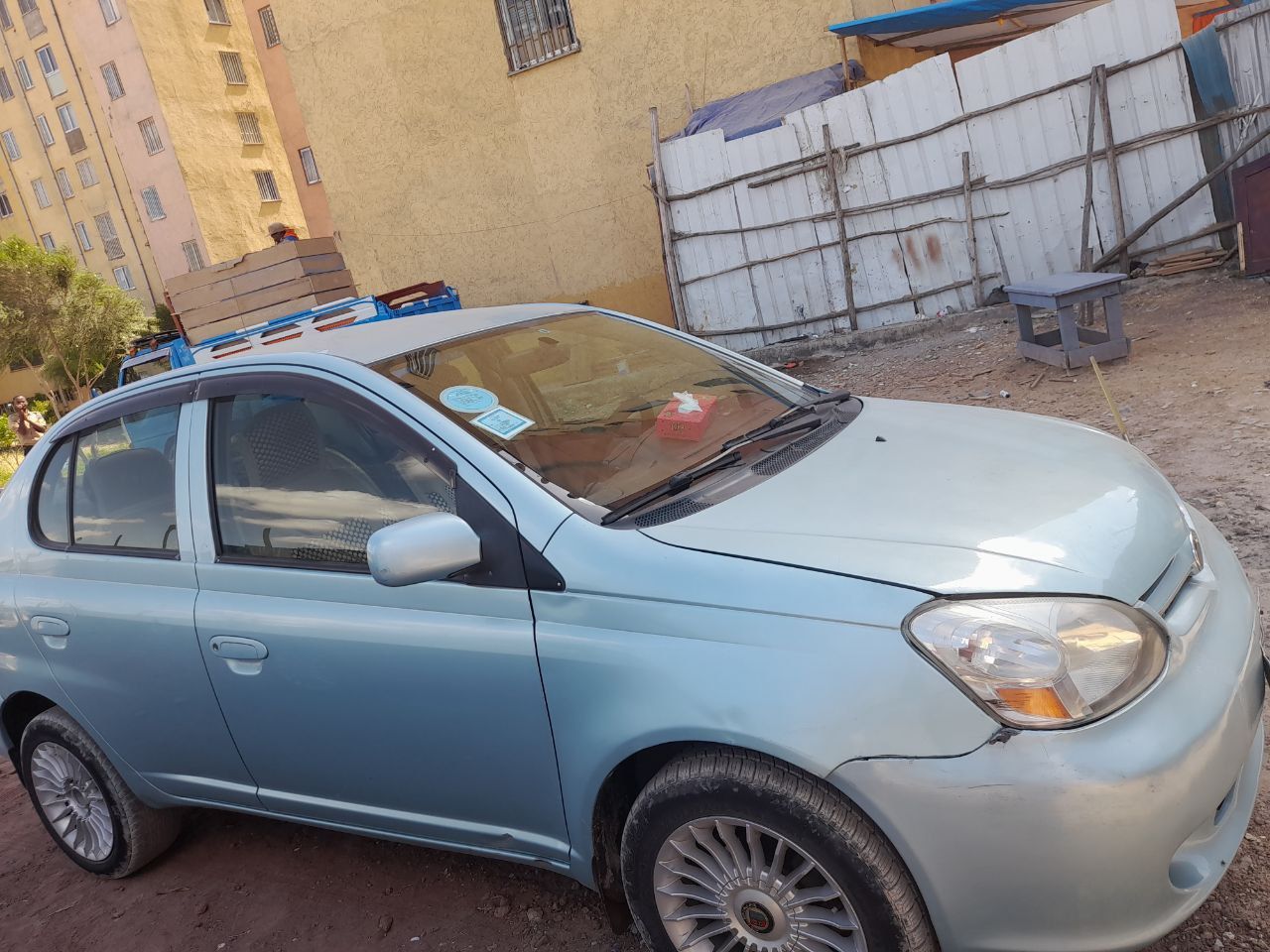 Toyota Platz 2003/9 - Image