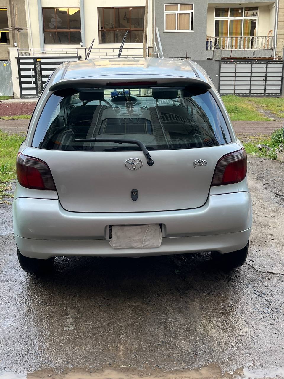 Toyota Vitz 2001 - Image